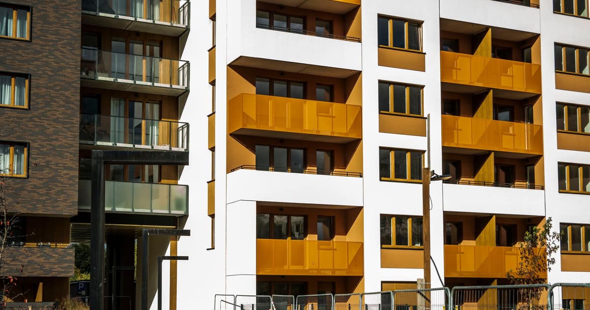 Cât costă un apartament în Alba Iulia: ce influențează prețul