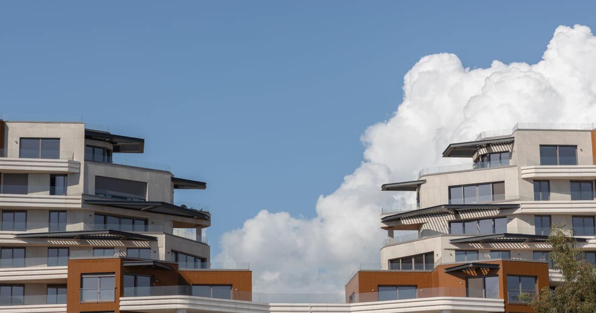 Ce verifici înainte să cumperi un apartament vechi: ghid complet pentru o achiziție sigură