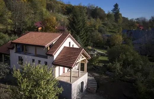 Casă de vacanță, ridicată în 6 luni, Voinești, Dâmbovița