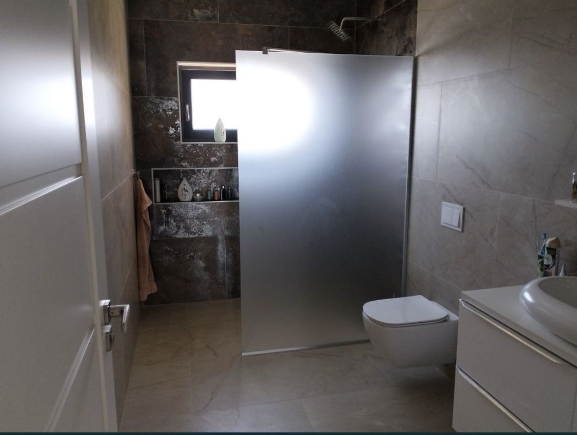 Casa de vanzare Lazuri — fotografia 3