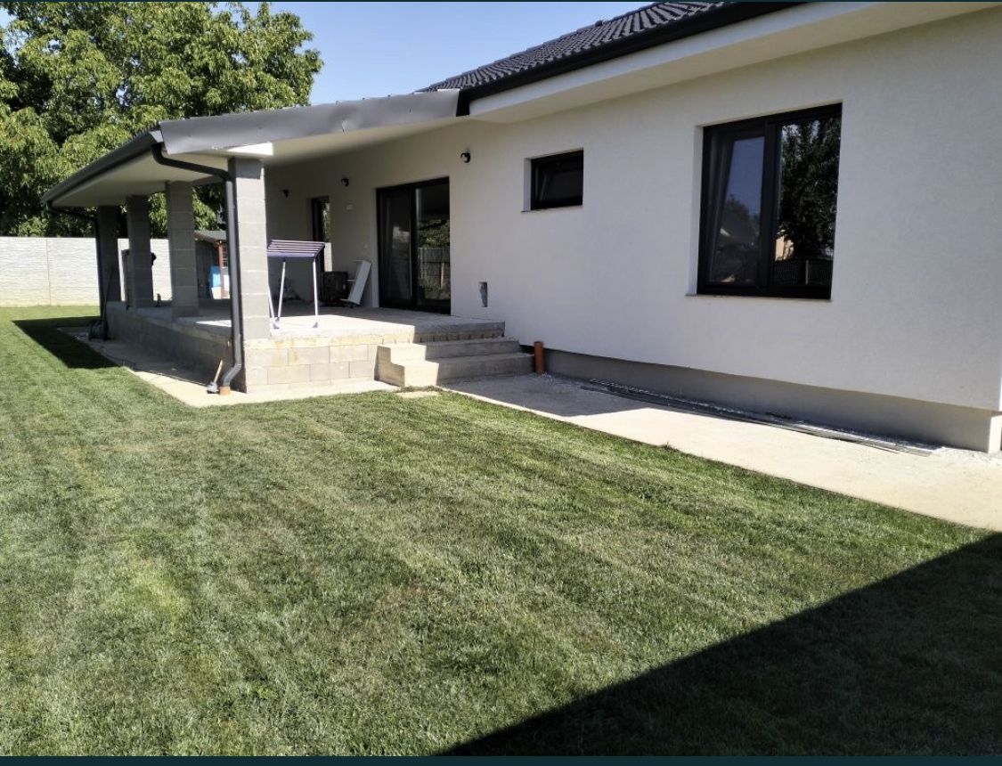 Casa de vanzare Lazuri — fotografia 4