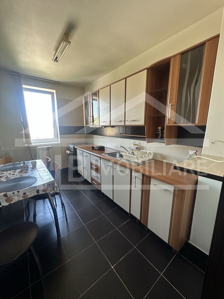 Apartament cu 2 camere, 60 mp, decomandat, Zona Poli 2 — fotografia 4