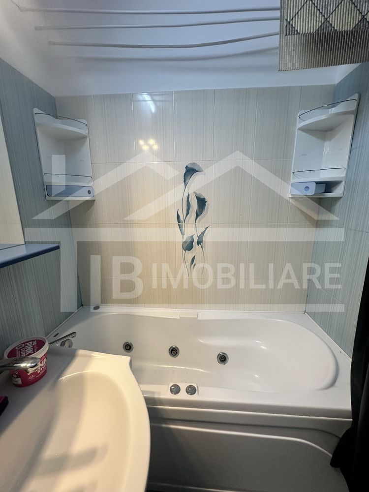 Apartament cu 2 camere, 60 mp, decomandat, Zona Poli 2 — fotografia 5
