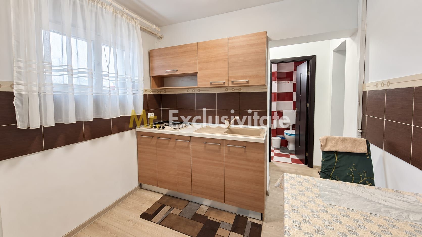 Apartament 2 camere Parter Razboieni- GATA DE MUTAT — fotografia 5
