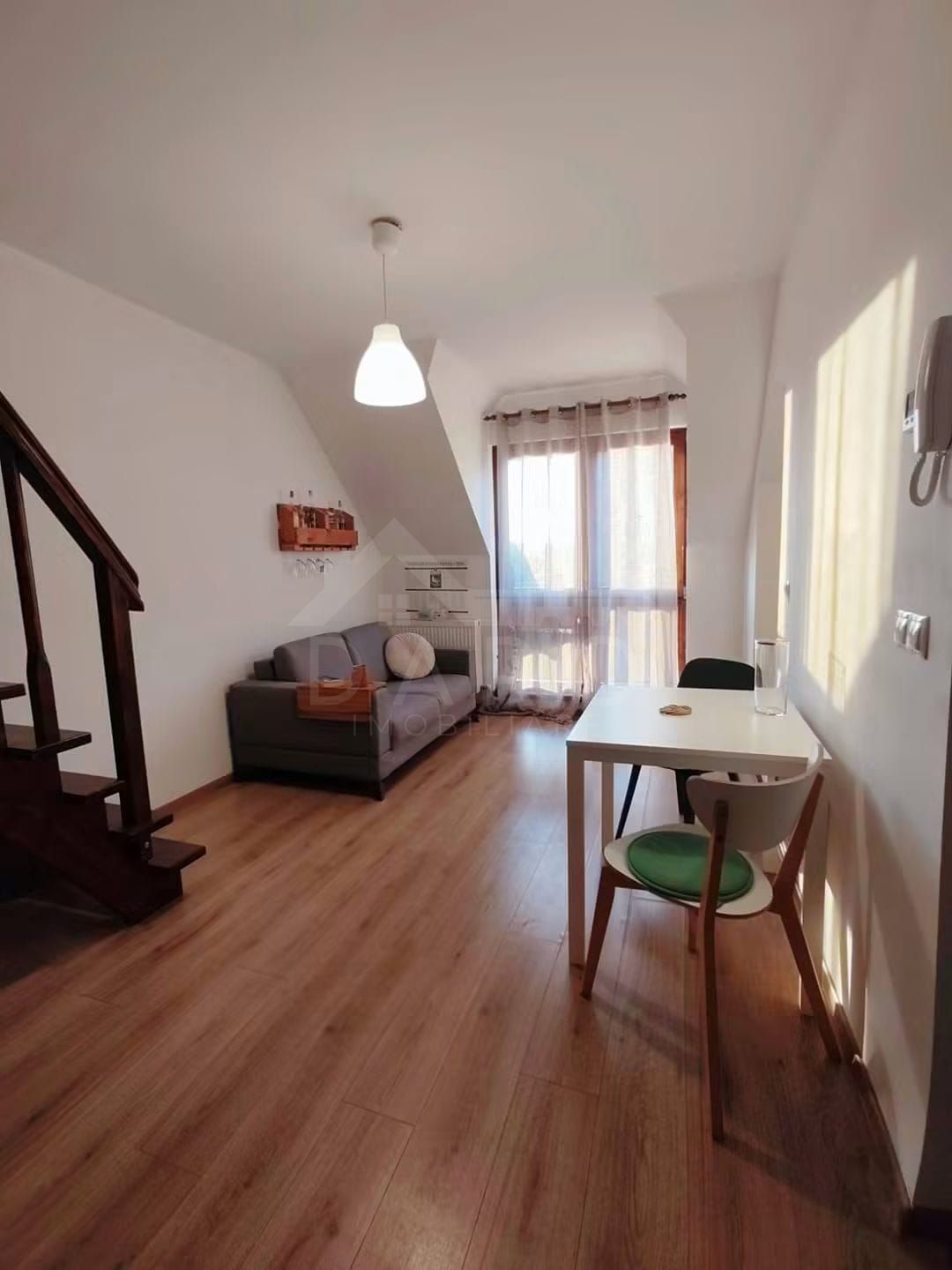 🏡 DE ÎNCHIRIAT | APARTAMENT TIP PENTHOUSE – ELEGANȚĂ ȘI CONFORT! — fotografia 4