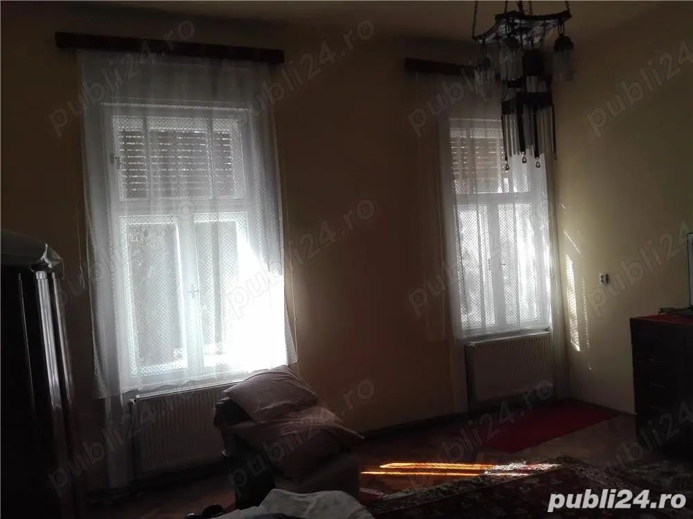 Parte de casă mare cu teren aferent 1050 mp central in Satu Mare, ideal și pentru afaceri — fotografia 4