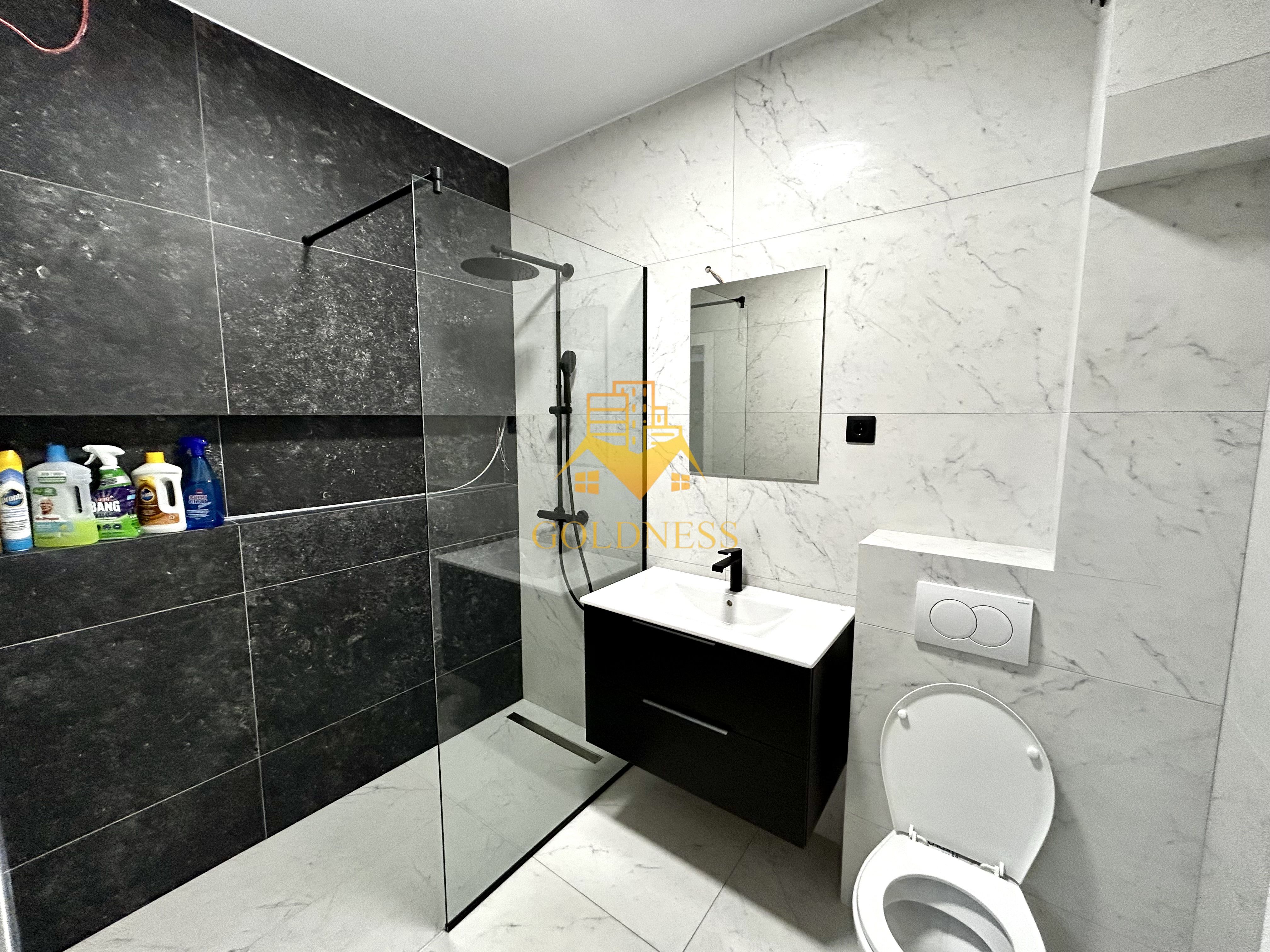 2 camere open space, Parcare, Prima Inchiriere, Piata Oser, Bulgaria — fotografia 9