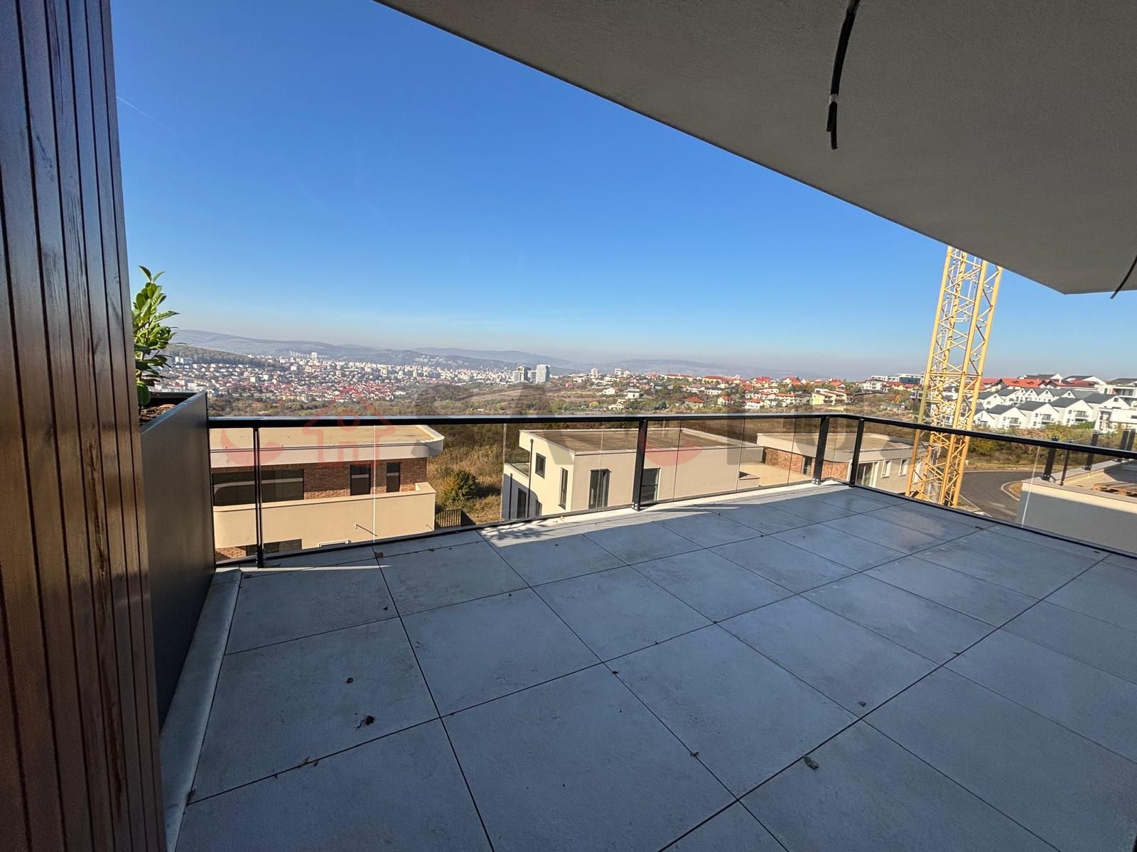 Duplex Premium cu 3 Niveluri, Garaj de 120mp, Priveliste - Zona Europa — fotografia 3