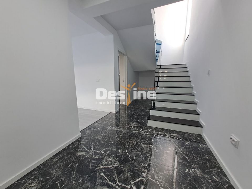 COMISION 0%, MIROSLAVA , CASA INDIVIDUALA 131 mp, 220.000 € — fotografia 6
