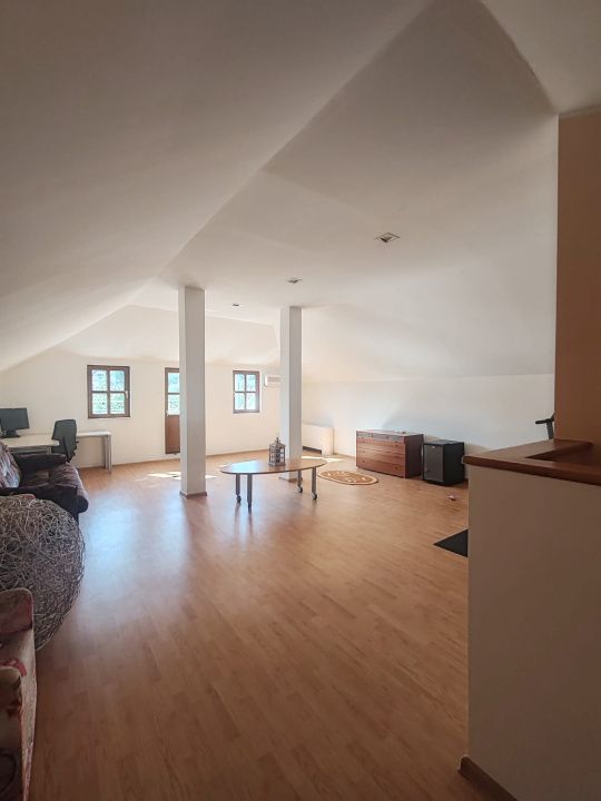 Casa exclusivista, complet mobilata si utilata, Valeni, Vaslui — fotografia 7