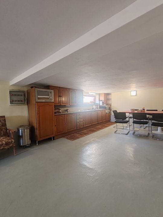 Casa exclusivista, complet mobilata si utilata, Valeni, Vaslui — fotografia 8