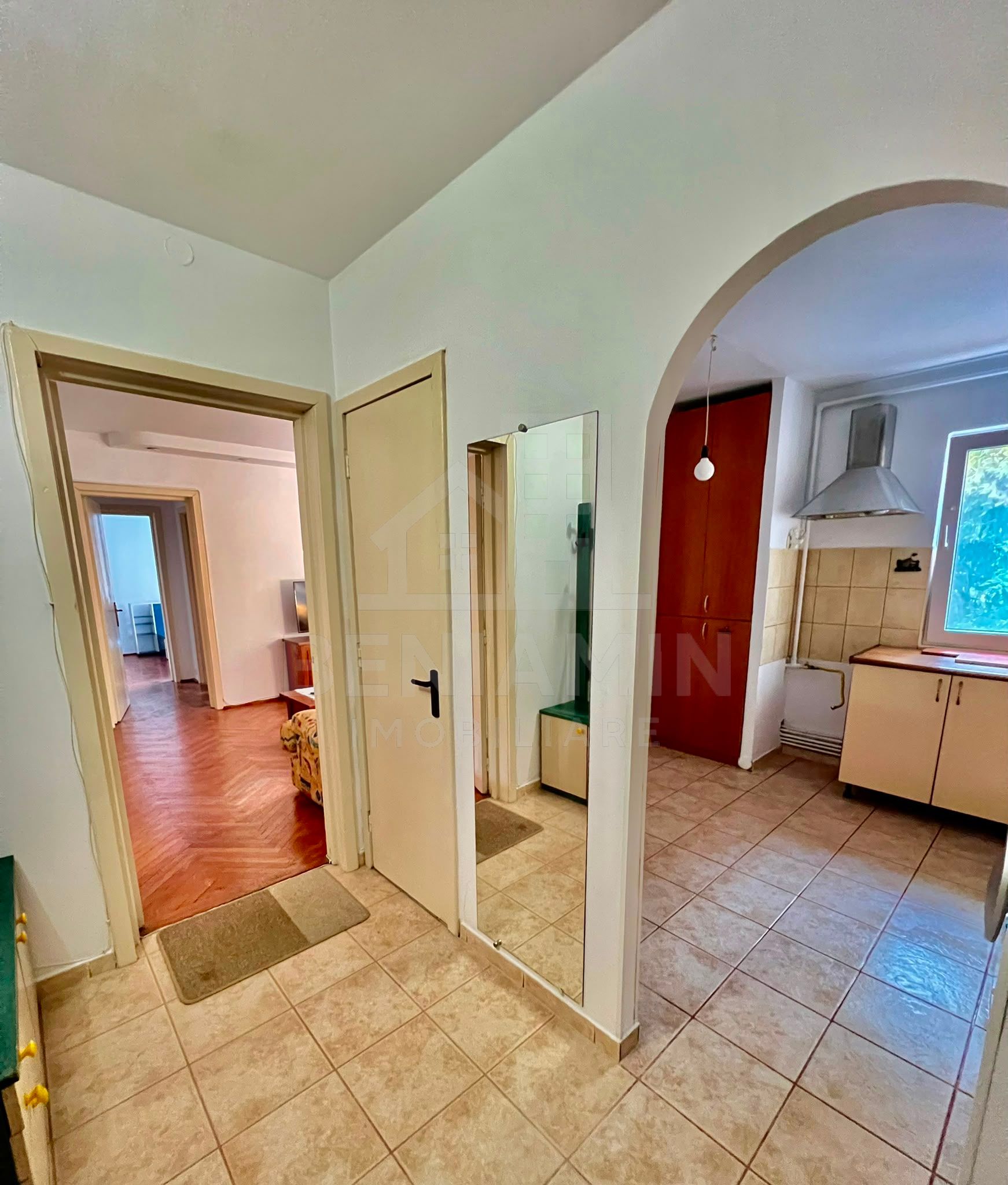 Apartament 3Camere-66mp- Etaj1-Centrala Termica- Cartier Astra-Brasov — fotografia 4