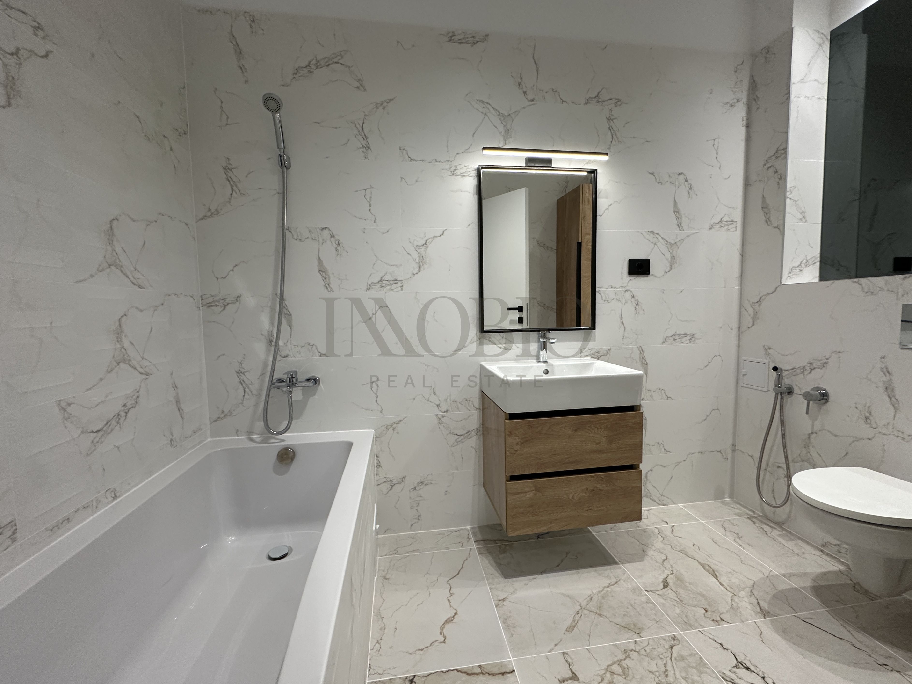 Apartament 3 Camere | 2 Băi | Prima Inchiriere | Atrium Plaza — fotografia 12