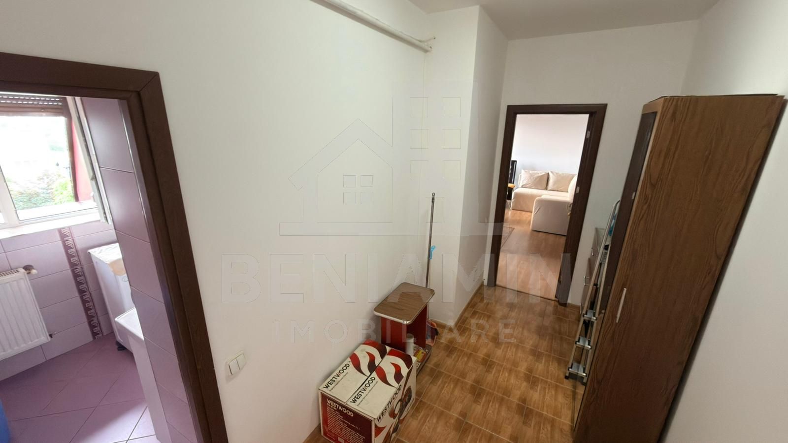 2 camere - 44mp - modern - mobilat - utilat - centrala - Craiovita — fotografia 8