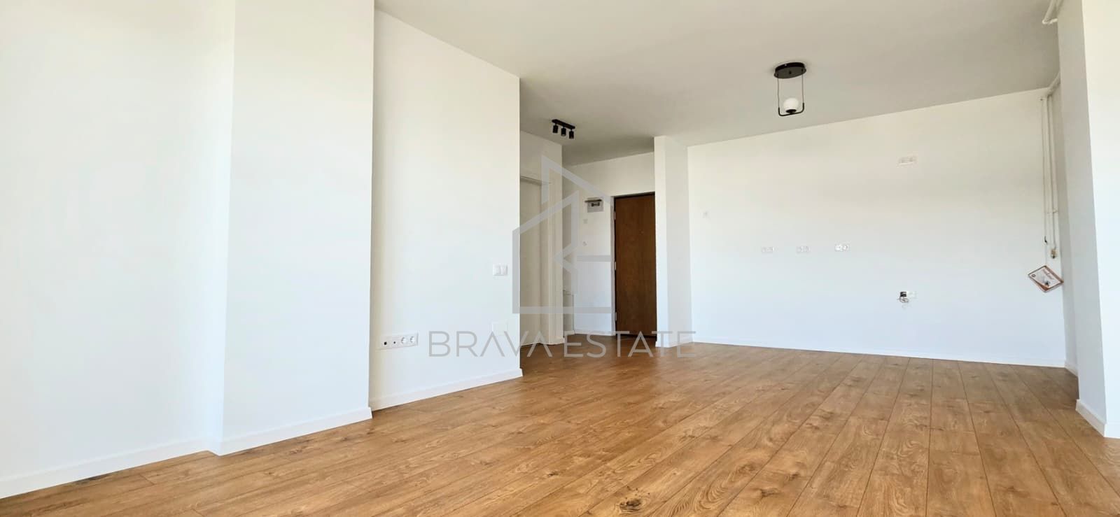 Apartament 45mp, 2 camere, parcare subterană, zona Eroilor, Floresti