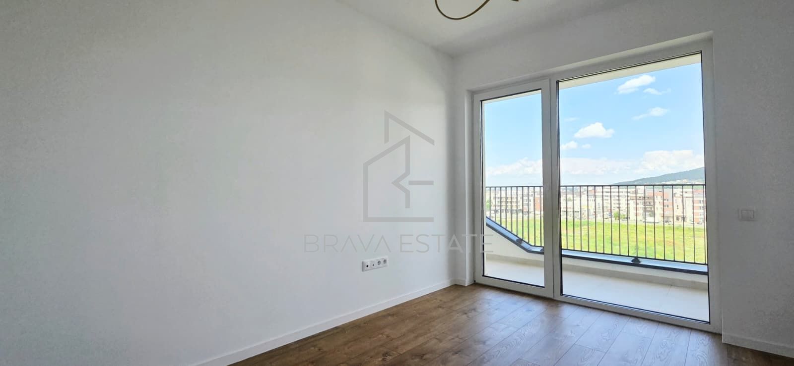 Apartament 45mp, 2 camere, parcare subterană, zona Eroilor, Floresti — fotografia 4
