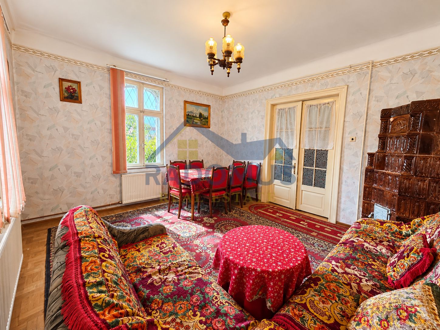 Casă cu 5 camere - 144 mp S.U. - teren 266 mp – Lupeni, Ploiești — fotografia 5