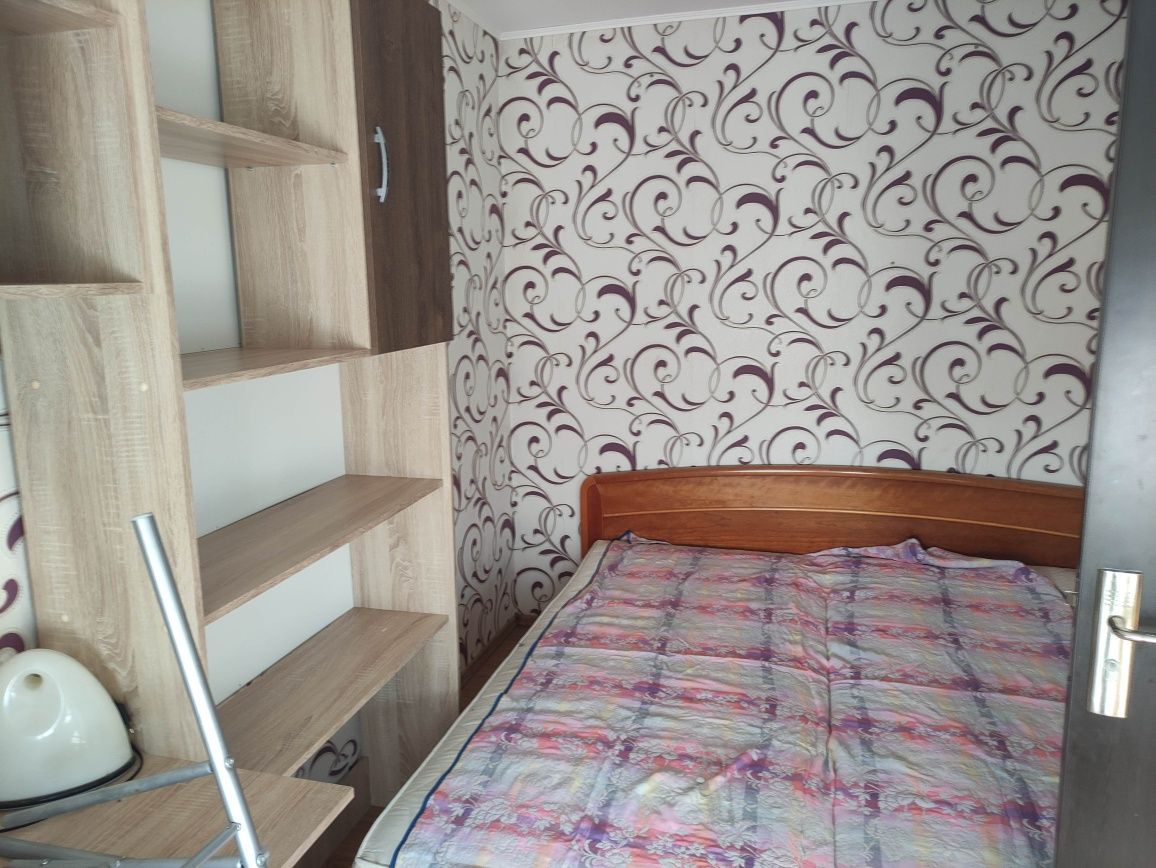 Vând apartament 2 camere (mobilat/utilat) Tecuci — fotografia 5