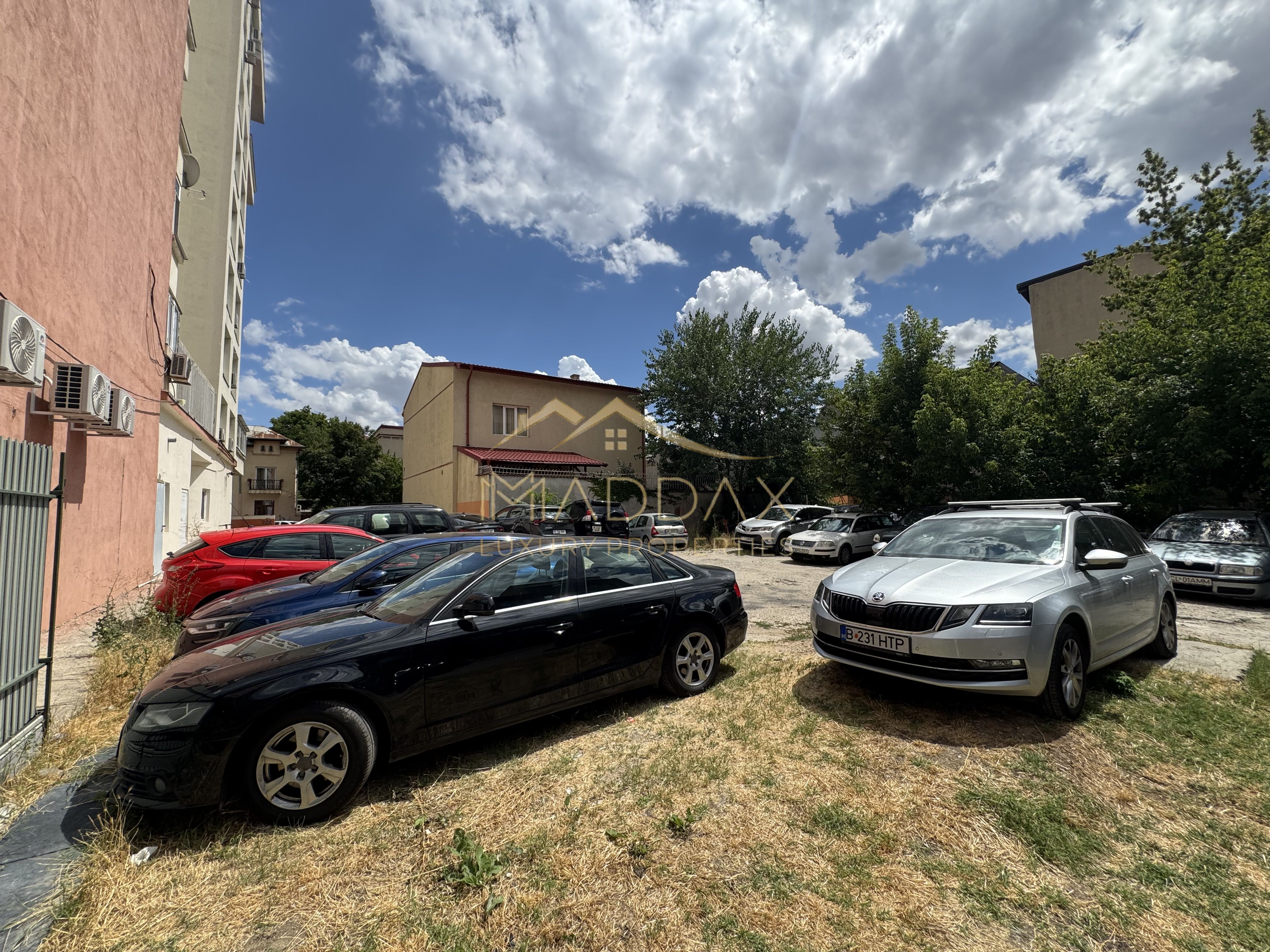 Spațiu Comercial *230mp* / Stradal / Zona Domenii — fotografia 32