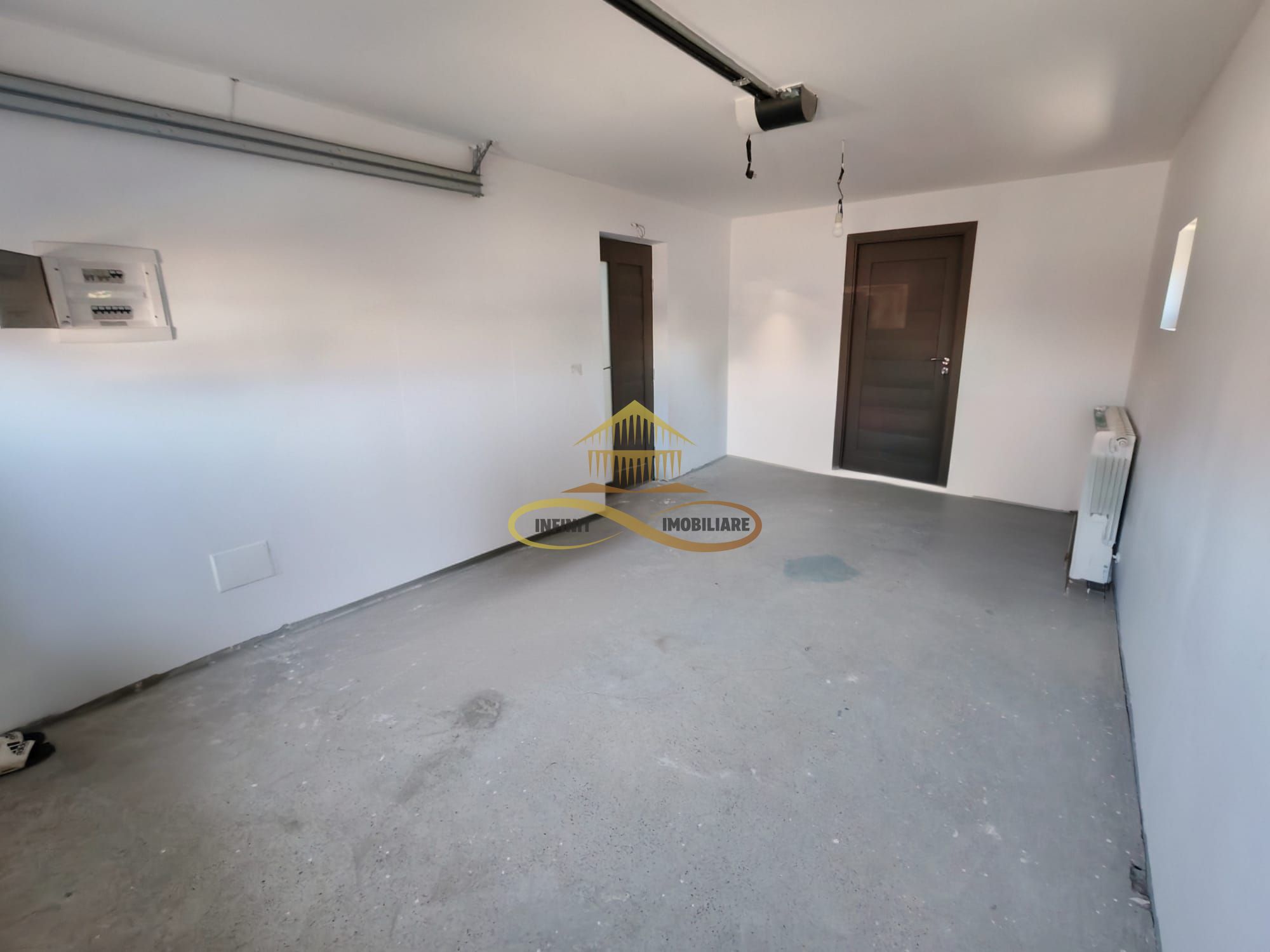 Casa complet mobilata, 3 dormitoare, garaj și livada – Racaciuni — fotografia 14
