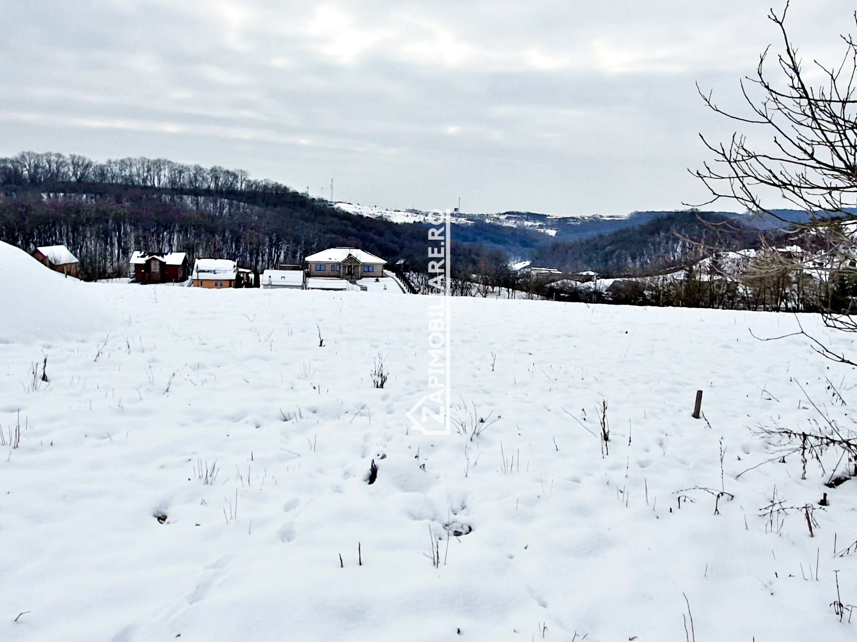 Teren intravilan 1.500 mp. Corunca Valea Iubirii 65 euro mp — fotografia 7