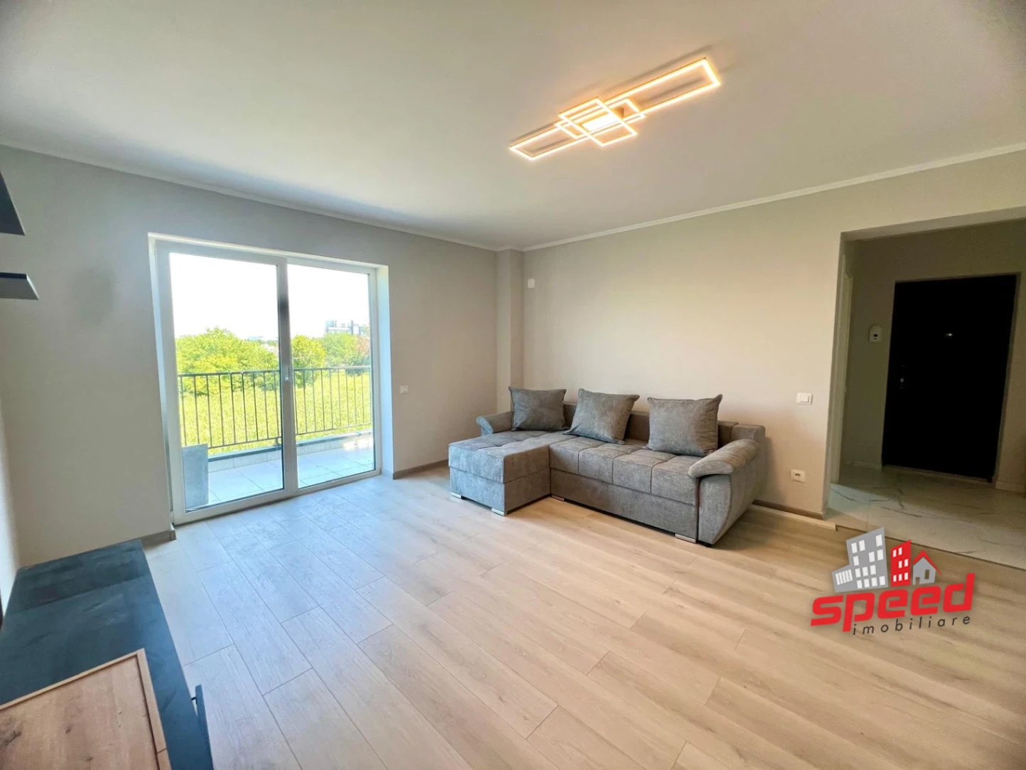 De închiriat apartament cu 2 camere în Tg Mureș - Unirii — fotografia 4