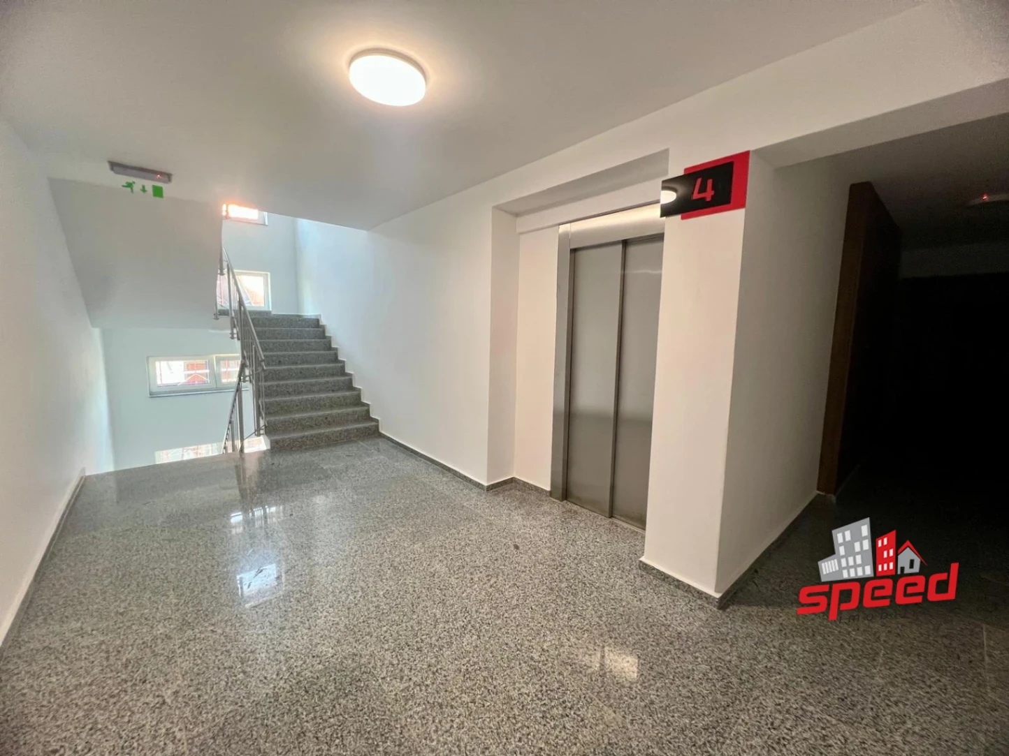 De închiriat apartament cu 1 cameră în Tg Mureș - Maurer — fotografia 8