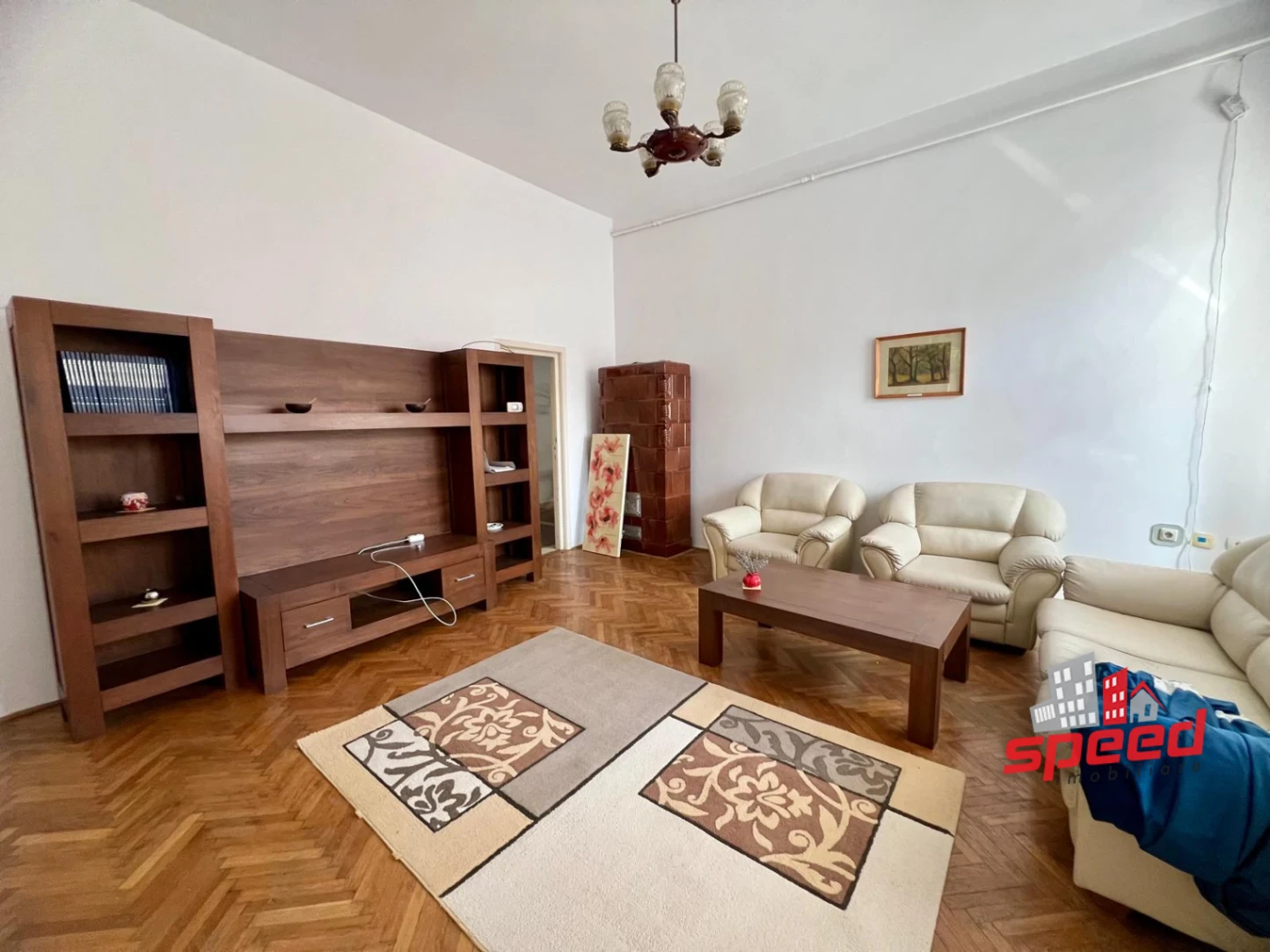 De închiriat casă singur în curte în Tg Mureș - Semicentral — fotografia 9