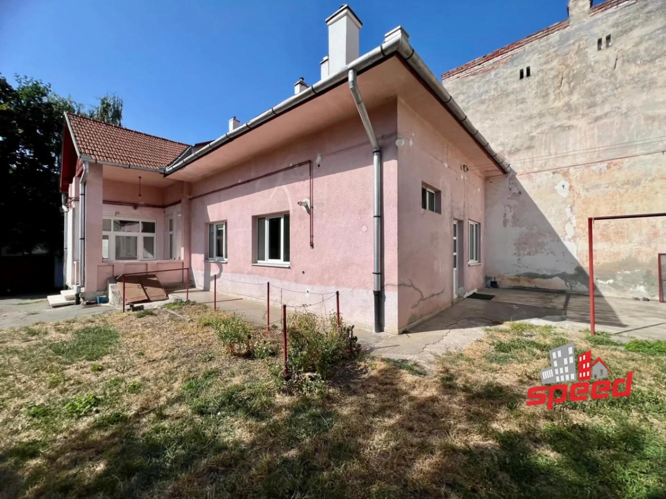 De închiriat casă singur în curte în Tg Mureș - Semicentral — fotografia 16