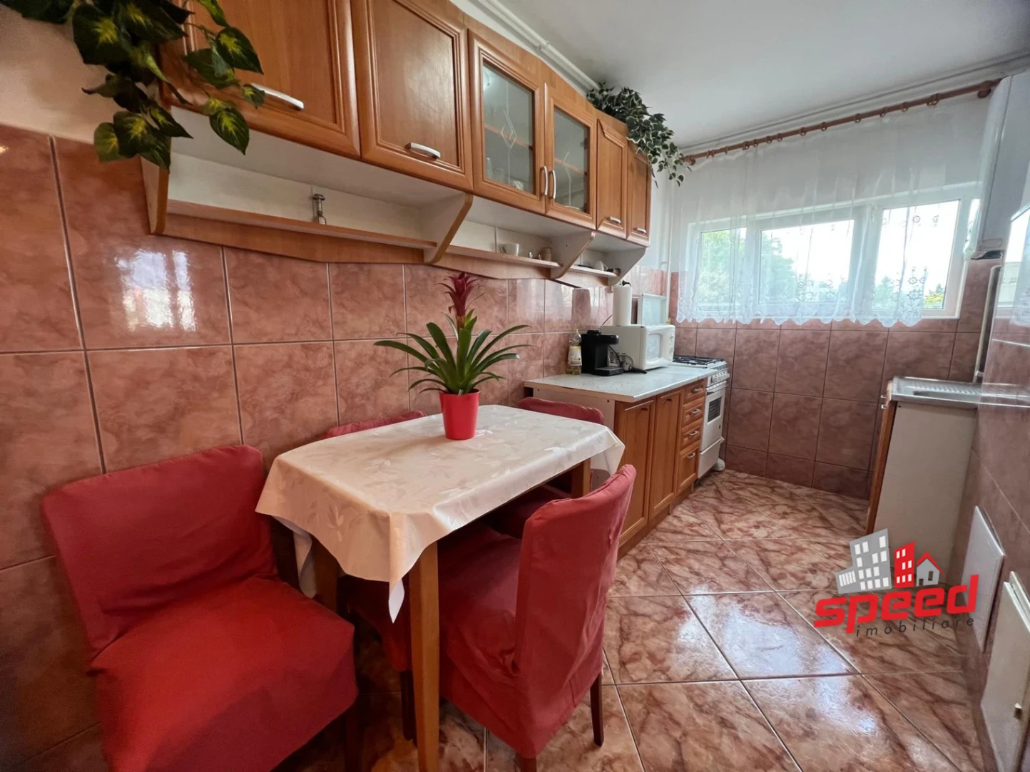 De închiriat apartament cu 2 camere în Târgu Mureș - Dâmbu Pietros — fotografia 6