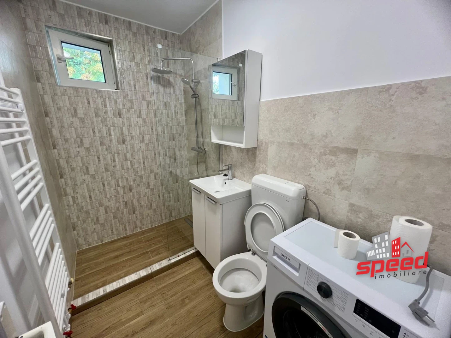 De închiriat apartament cu 3 camere în Târgu Mureș - Semicentral — fotografia 8