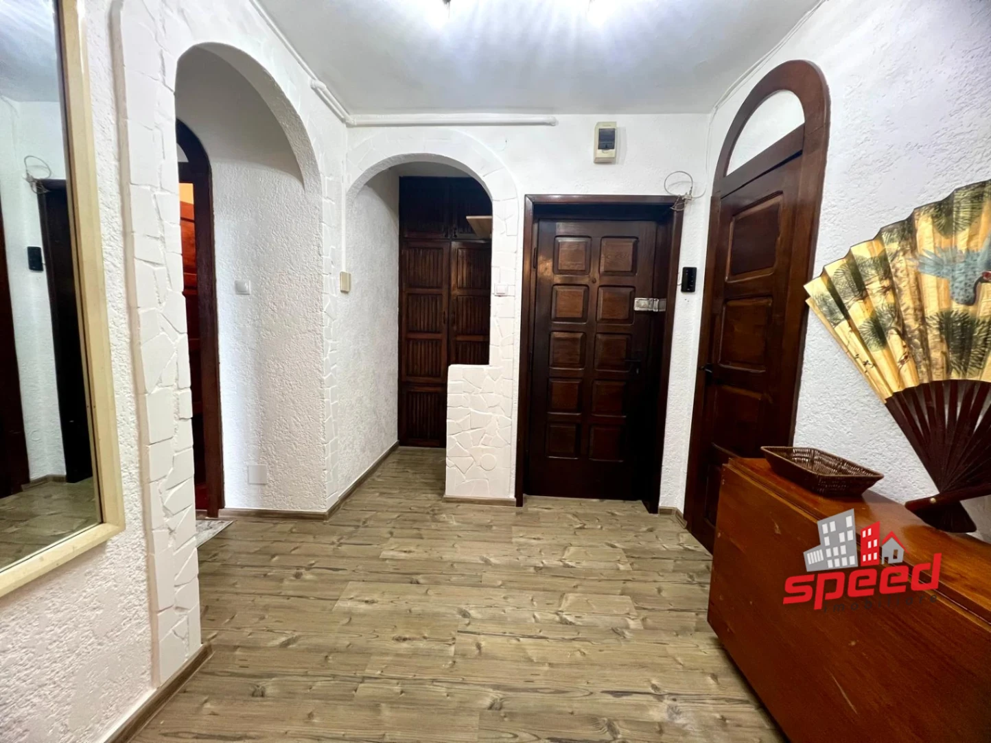 De închiriat apartament 3 camere în Târgu Mureș - Ultracentral — fotografia 11
