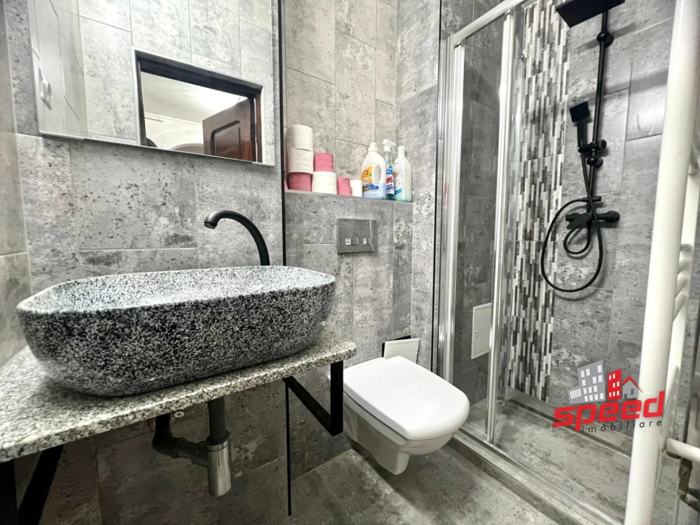 De închiriat apartament 3 camere în Târgu Mureș - Ultracentral — fotografia 9