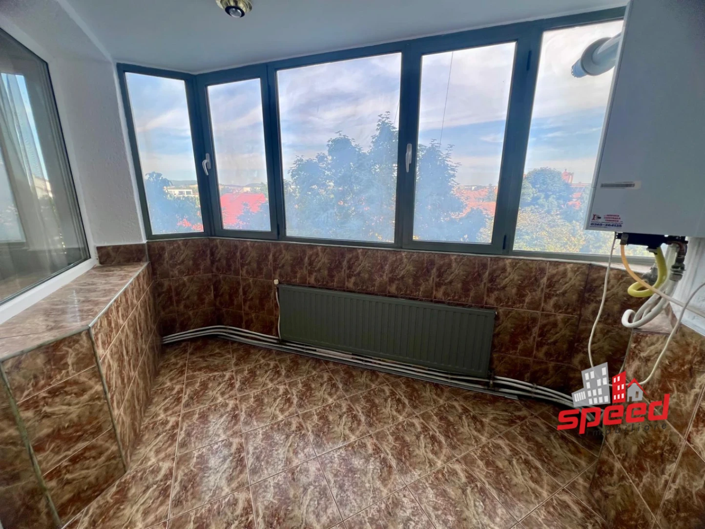 De închiriat apartament 3 camere în Târgu Mureș - Ultracentral — fotografia 13