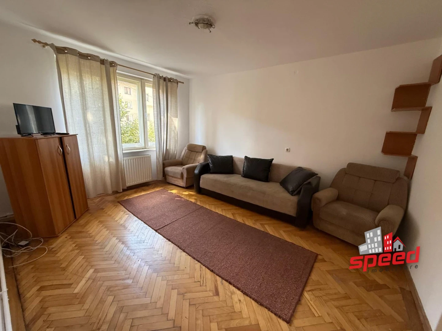 De închiriat apartament cu 2 camere în Tg Mureș - Ultracentral