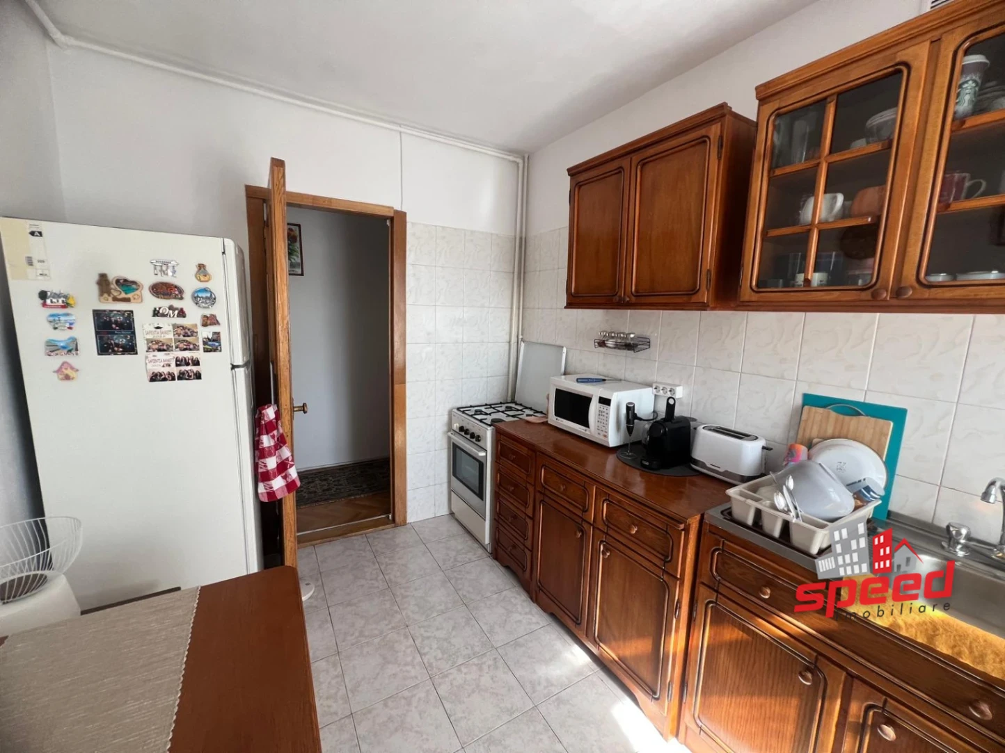 De închiriat apartament cu 3 camere în Tg Mureș - Tudor — fotografia 4