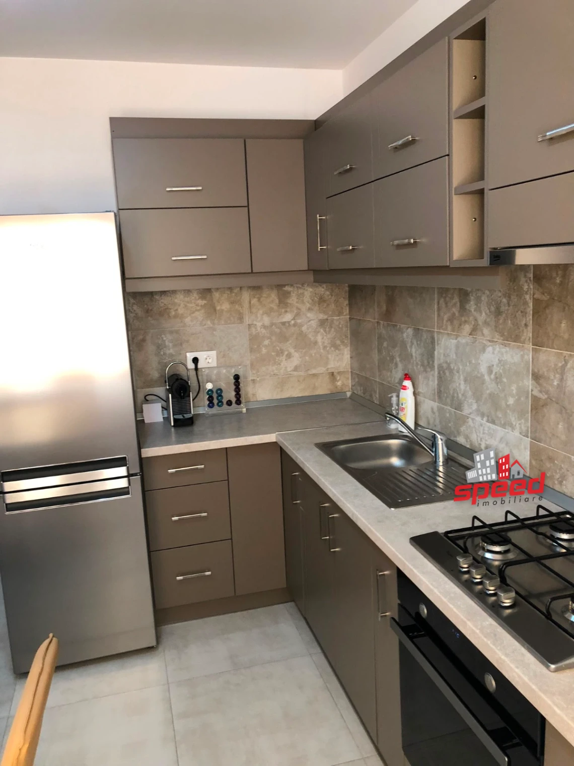 Apartament 2 camere de închiriat în Târgu Mureș — fotografia 2