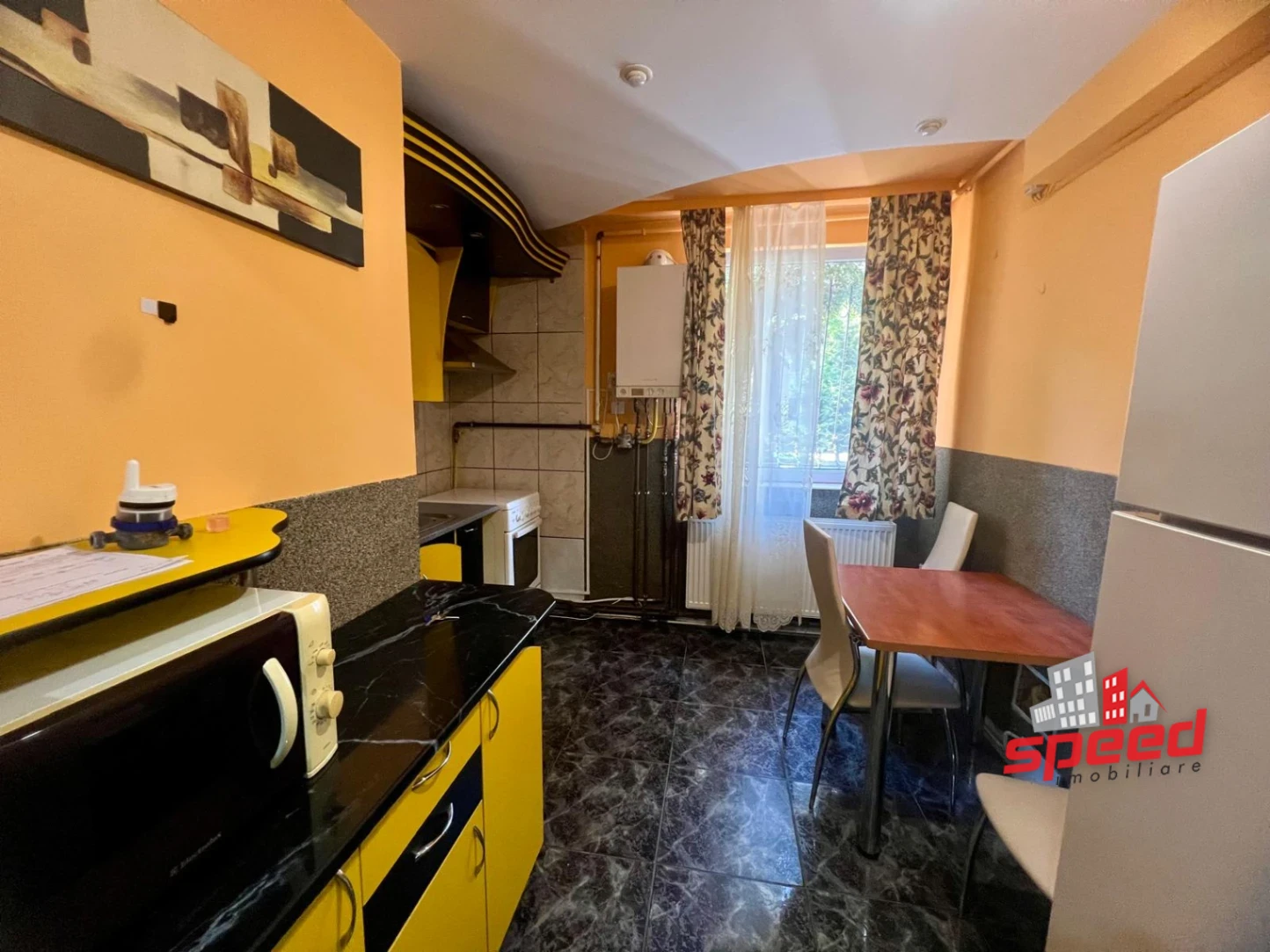 De vânzare apartament cu 2 camere în Tg Mureș - Semicentral — fotografia 3