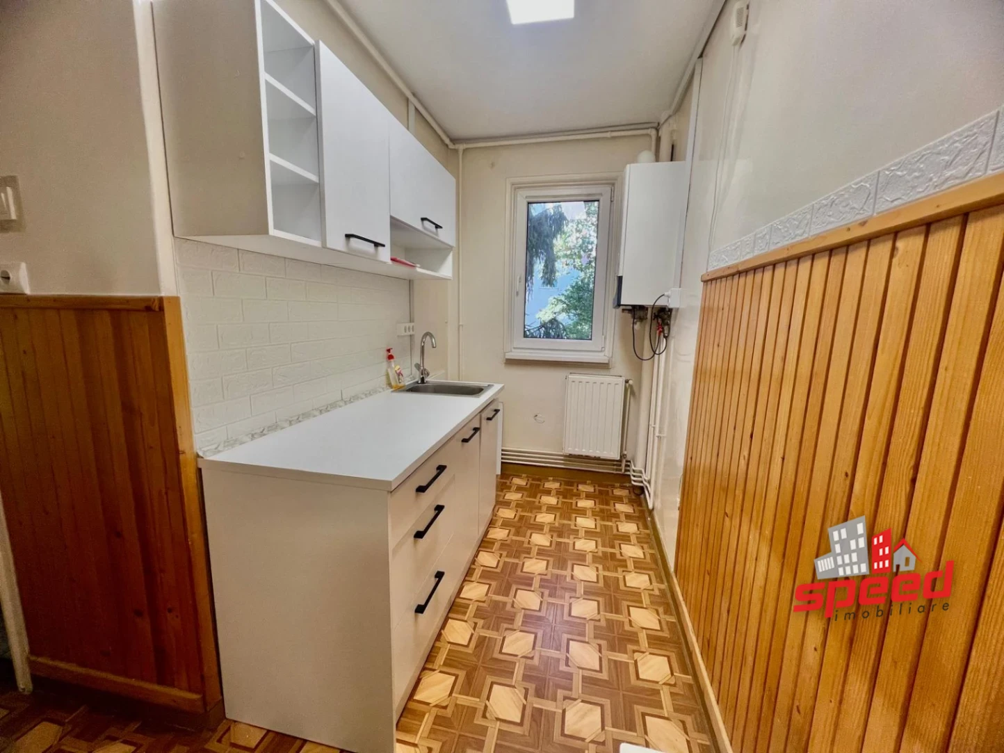 De vânzare apartament cu 2 camere în Tg Mureș - Dâmbu Pietros — fotografia 4