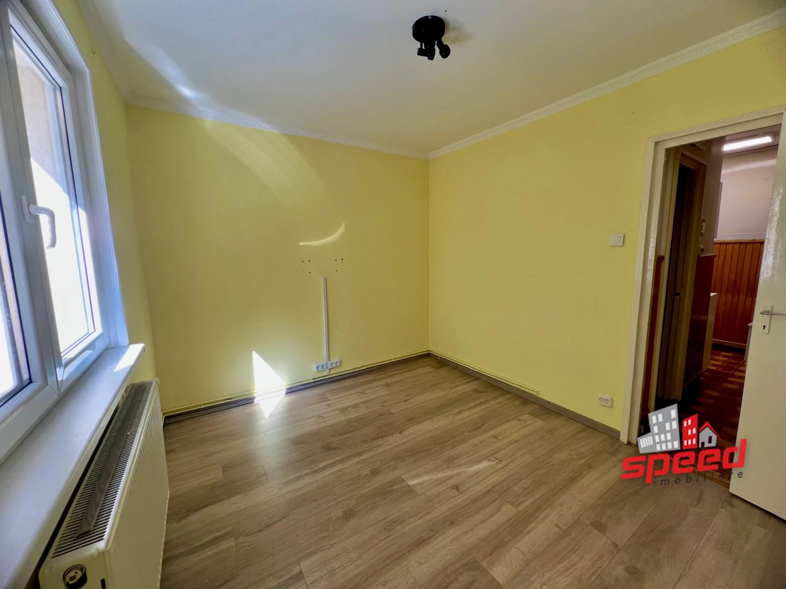 De vânzare apartament cu 2 camere în Tg Mureș - Dâmbu Pietros — fotografia 2