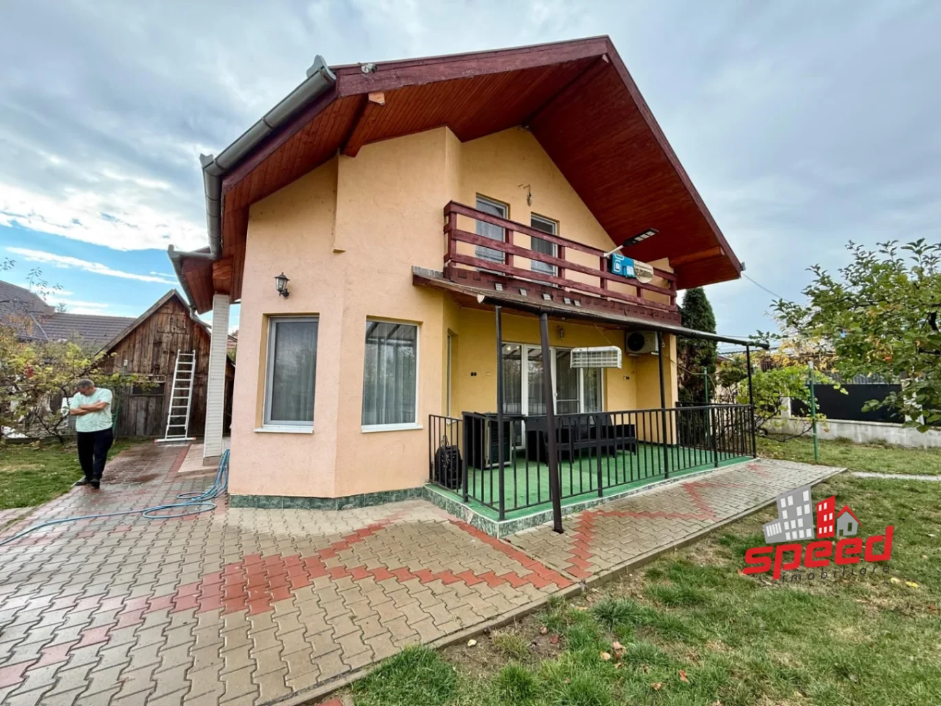 De vânzare casă singur în curte în Mureș - Sântana de Mureș