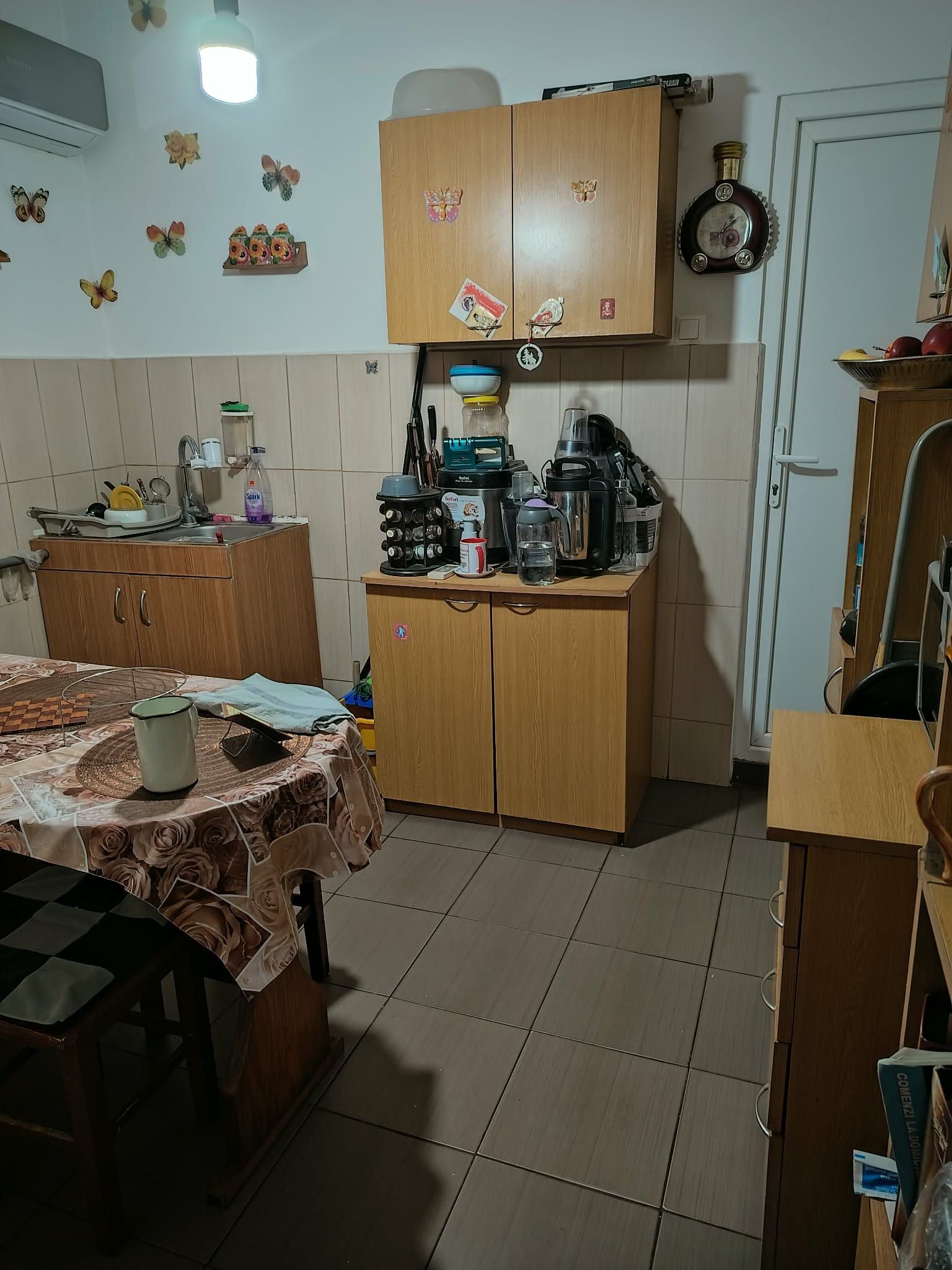Casă cu 4 camere și teren generos de 2.370 mp – Deta, Strada 1 Mai — fotografia 9