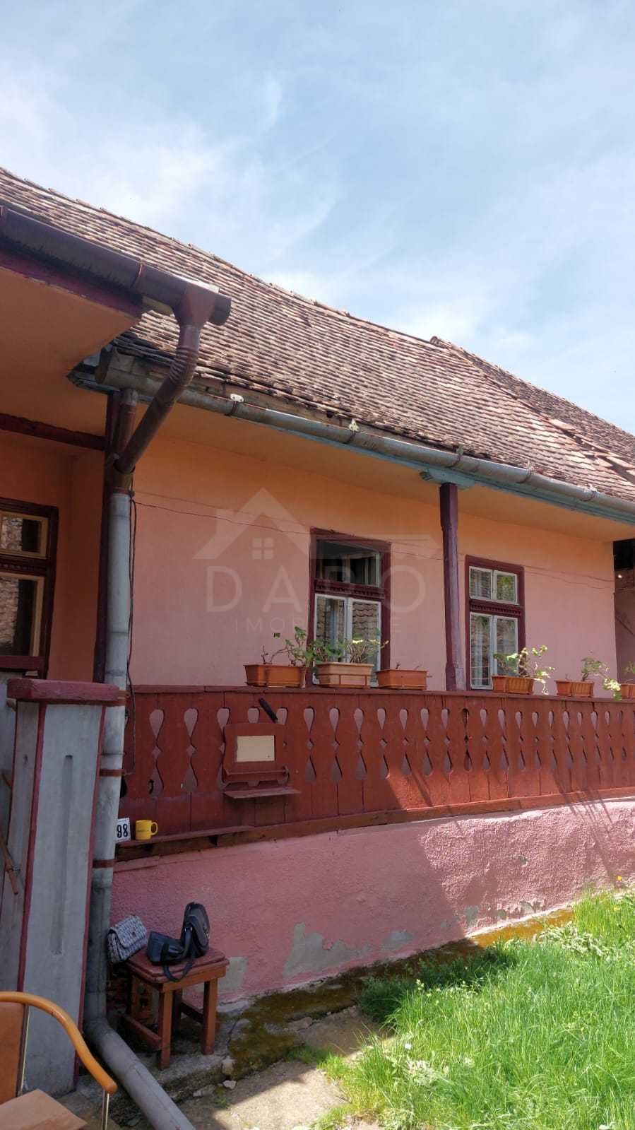 casa la tara in localitate la 30 kilometri de oras — fotografia 5