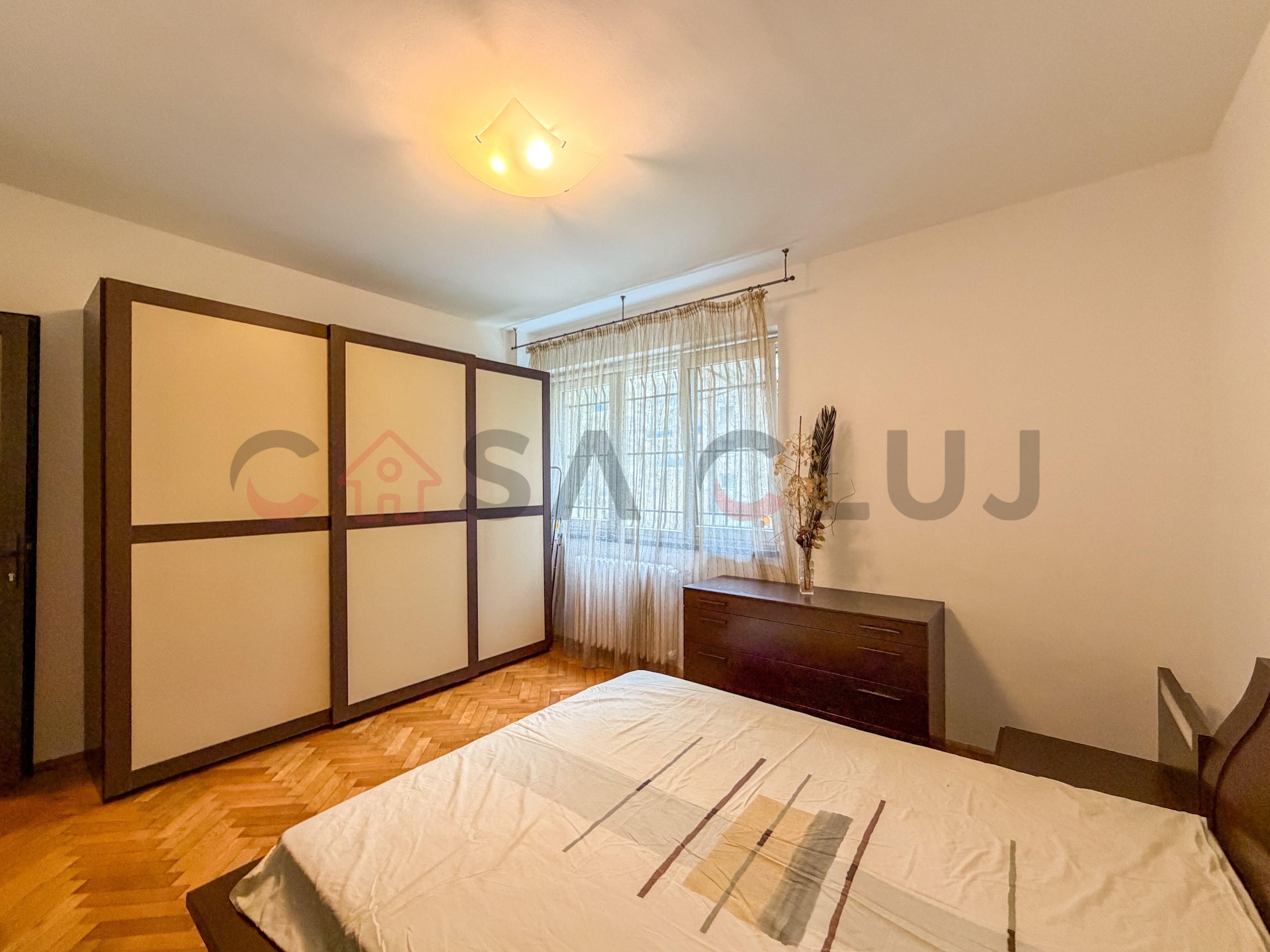 3 camere, confort sporit, garaj cu CF,Plopilor Vechi! — fotografia 4