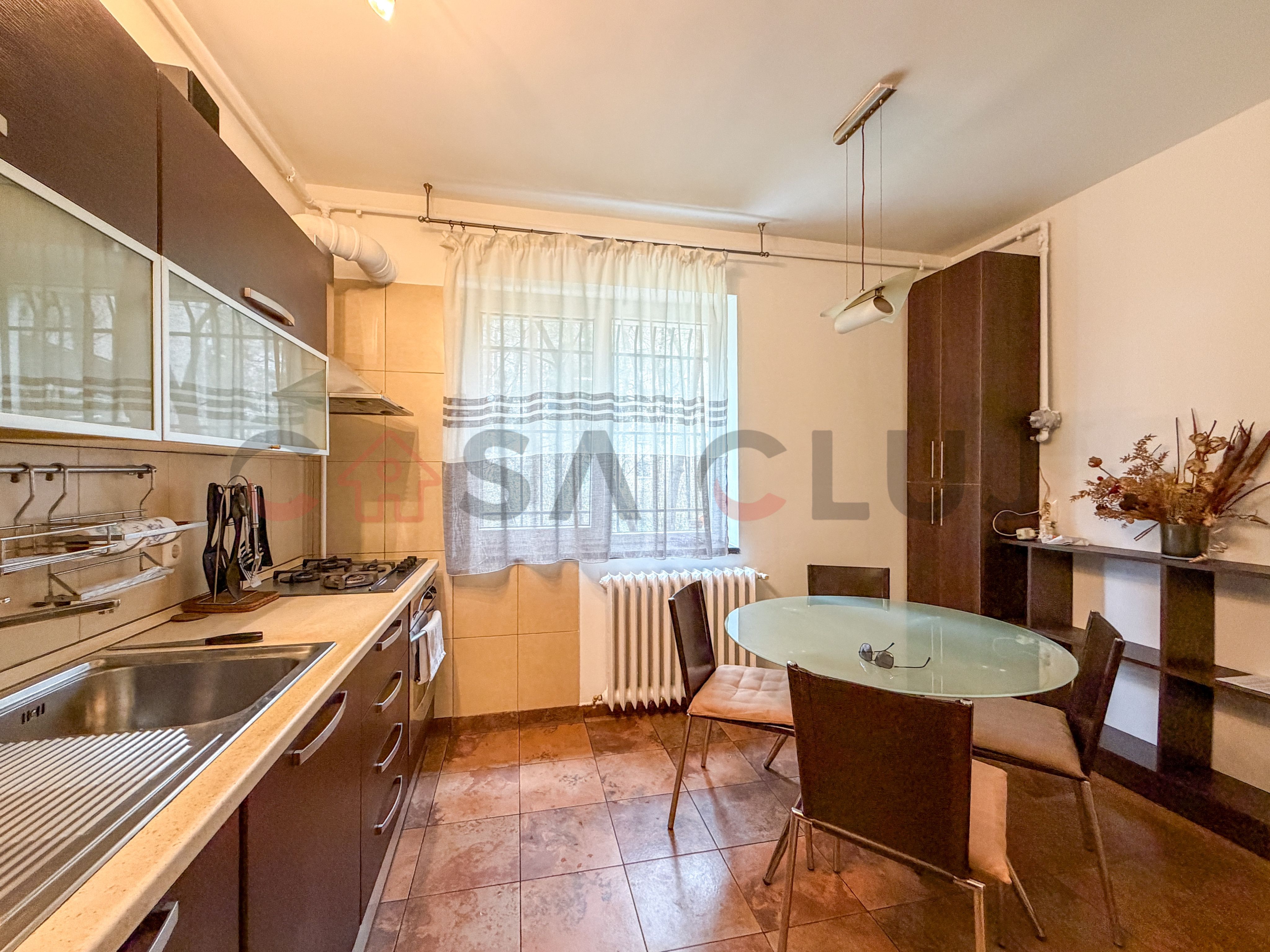 3 camere, confort sporit, garaj cu CF,Plopilor Vechi! — fotografia 9