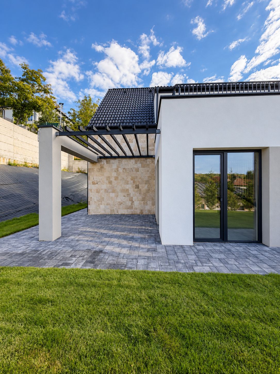 Casa individuala 6 camere, 5 bai, terasa la etaj, curte, P+ET+POD — fotografia 10