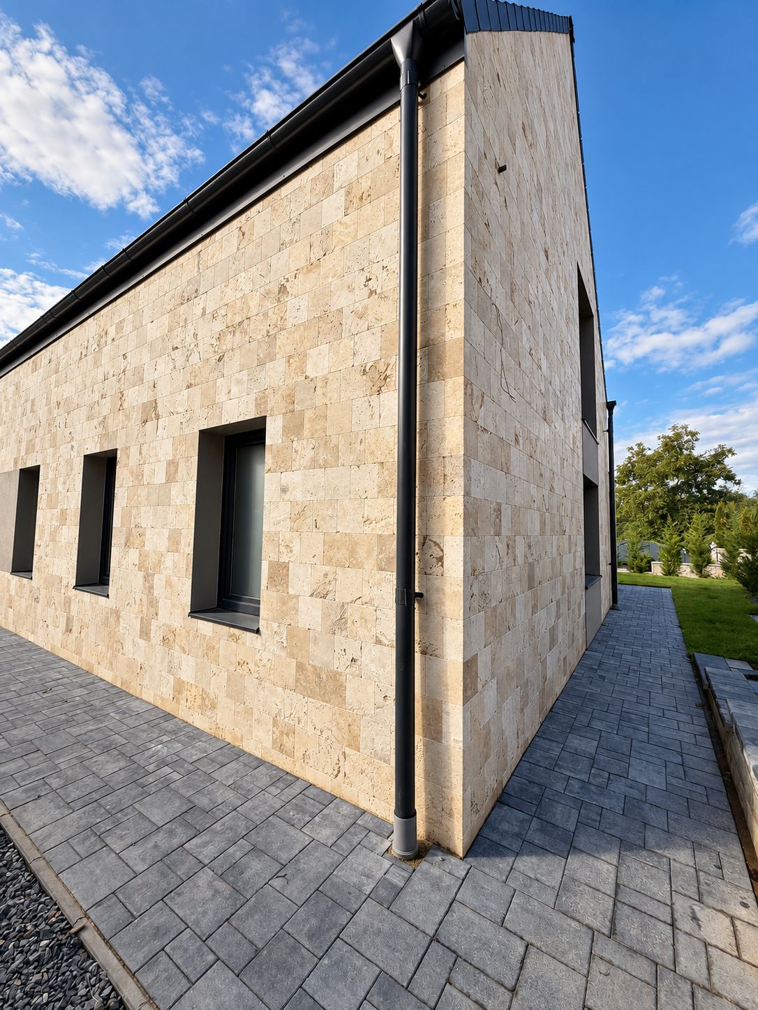 Casa individuala 6 camere, 5 bai, terasa la etaj, curte, P+ET+POD — fotografia 11