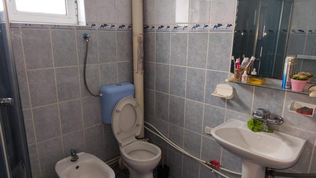 Casa  central Paulesti 450 mp s.c.  775 mp teren — fotografia 9