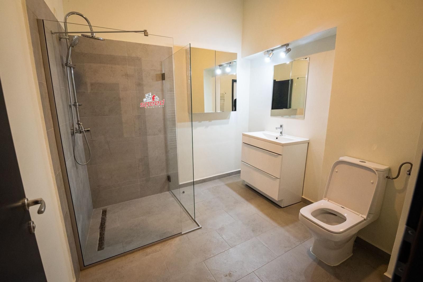De închiriat apartamente tip studio în Tg Mureș - Semicentral — fotografia 7