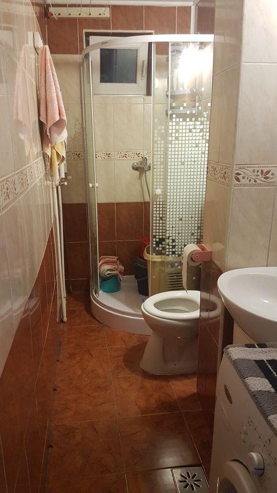 Proprietar vând ap. 4 camere — fotografia 3